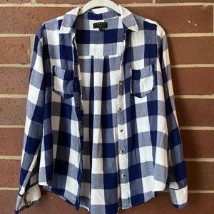 Tinsel Hattie Two Pocket Button Down Top — navy — small